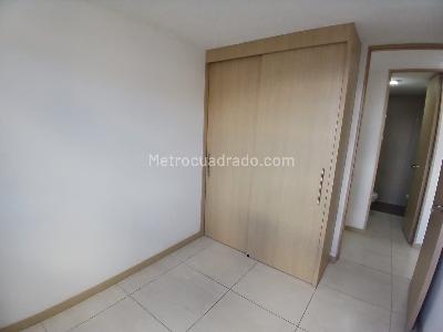 Apartamento de 3 alcobas en venta en Cabañitas, Bello, 58 m² · foto 5 de 14