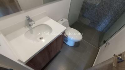 Apartamento en arriendo en Ciudad Del Rio, Medellín · foto 7 de 11