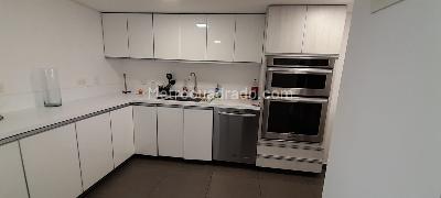Apartamento de 3 alcobas en arriendo en El Tesoro, Medellín, 163 m² · foto 4 de 10