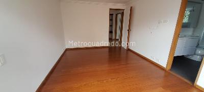 Apartamento de 3 alcobas en arriendo en El Tesoro, Medellín, 163 m² · foto 5 de 10
