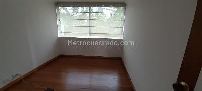 Apartamento de 3 alcobas en arriendo en El Tesoro, Medellín, 163 m² · foto 8 de 10