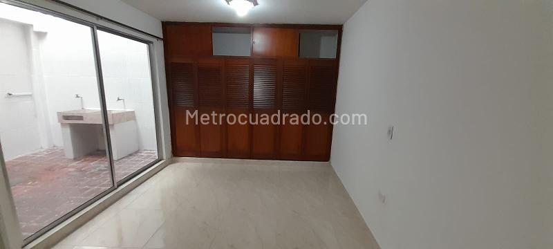 Spacious 3BR House Near Holaya Herrera - 5