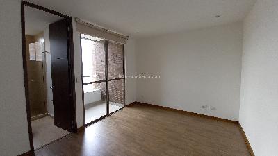 Apartamento de 2 alcobas en arriendo en Los Balsos 1, Medellín, 75 m² · foto 2 de 9