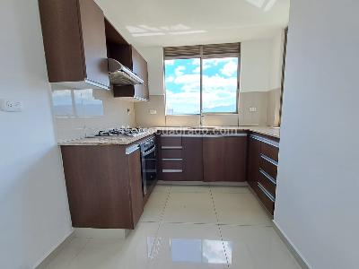 Apartamento de 2 alcobas en arriendo en Los Balsos 1, Medellín, 75 m² · foto 9 de 9