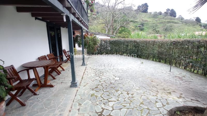 Finca en Arriendo, Villas Copacabana, Copacabana - 3