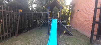 Apartamento de 3 alcobas en arriendo en Asomadera 1, Medellín, 160 m² · foto 10 de 11