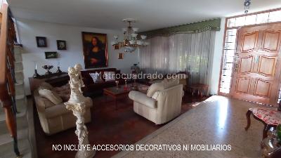 Retail space for rent in Los Conquistadores, Medellín