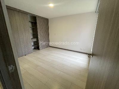 Apartamento de 3 alcobas en arriendo en El Chingui, Envigado, 76 m² · foto 5 de 11