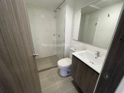 Apartamento de 3 alcobas en arriendo en El Chingui, Envigado, 76 m² · foto 9 de 11