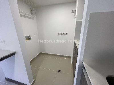 Apartamento de 3 alcobas en arriendo en El Chingui, Envigado, 76 m² · foto 11 de 11