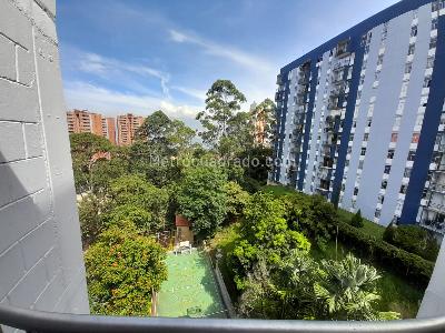 Apartamento de 2 alcobas en arriendo en Asomadera 1, Medellín, 50 m² · foto 10 de 18