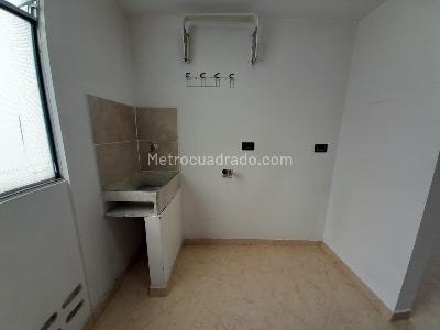Apartamento de 2 alcobas en arriendo en Asomadera 1, Medellín, 50 m² · foto 17 de 18