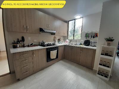 Apartamento de 3 alcobas en arriendo en Los Balsos 1, Medellín, 200 m² · foto 4 de 12