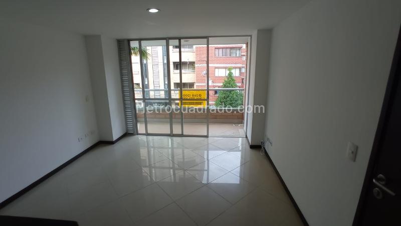 Apartamento de 1 Alcoba en Laureles - 2