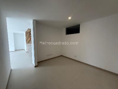 Apartamento en arriendo en Ciudad Del Rio, Medellín · foto 8 de 18