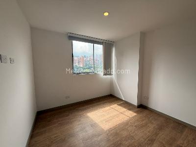 Apartamento en arriendo en Ciudad Del Rio, Medellín · foto 9 de 18