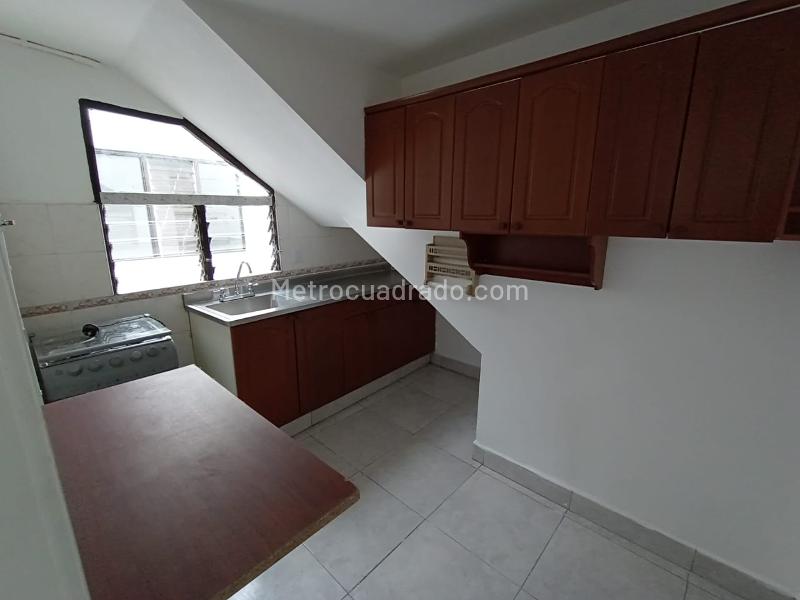 Apartamento de 4 Alcobas en Santa Fe con Distribución Amplia - 4