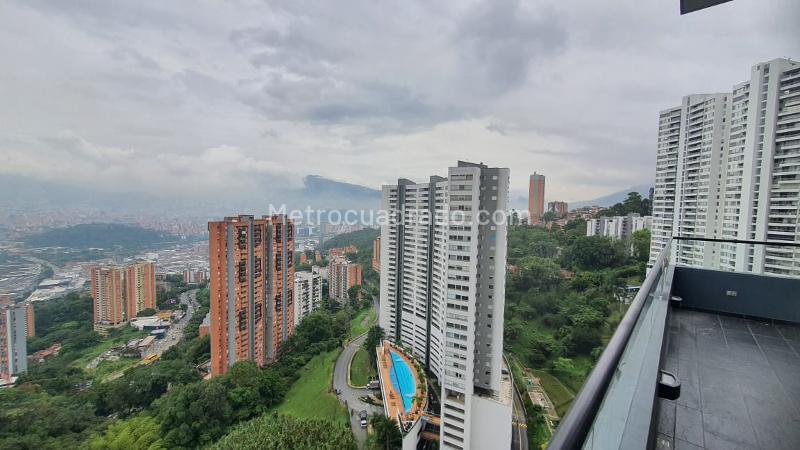 Bright 3BR Apartment with Pool in Asomadera 1 - 9