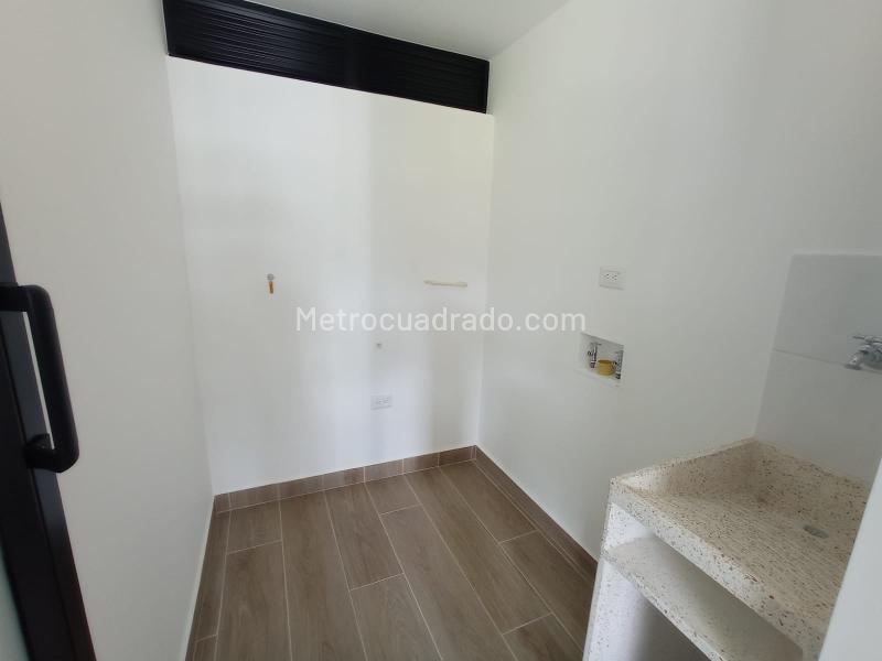 Apartamento en Arriendo, El Retiro, Retiro - 2