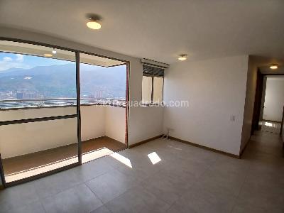 Apartamento en arriendo en Cabañitas, Bello · foto 2 de 15