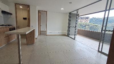 Apartamento en arriendo en Loma De San Jose, Sabaneta · foto 5 de 18