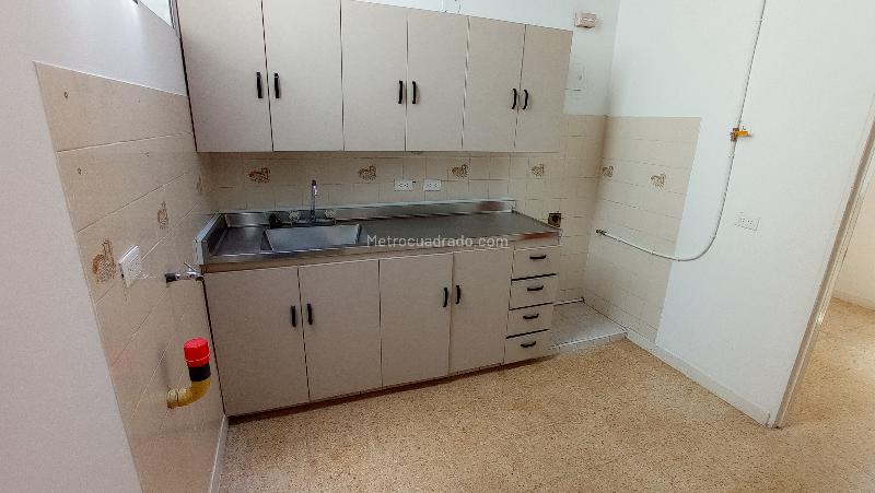 Apartamento de 3 Alcobas Bien Ubicado en Astorga - 2