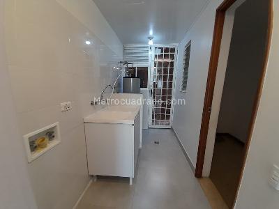 Casa de 3 alcobas en arriendo en Los Balsos 1, Medellín, 273 m² · foto 14 de 15