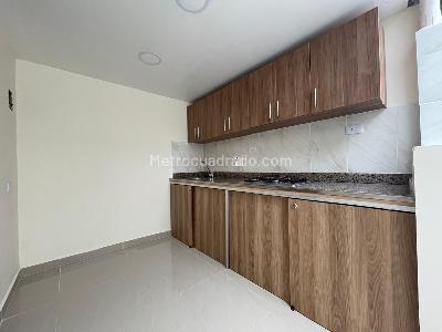 Apartamento de 3 alcobas en arriendo en Villa Cafe, Medellín, 60 m² · foto 4 de 11