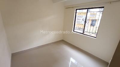 Apartamento de 3 alcobas en arriendo en Villa Cafe, Medellín, 60 m² · foto 6 de 11