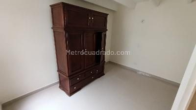 Apartamento de 3 alcobas en arriendo en Villa Cafe, Medellín, 60 m² · foto 7 de 11