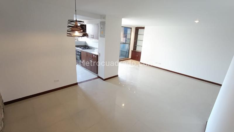 Spacious 2BR Apartment in Los Conquistadores - 3