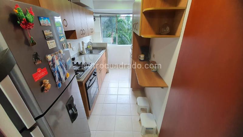 Apartamento Luminoso de 3 Alcobas en La Aguacatala - 3