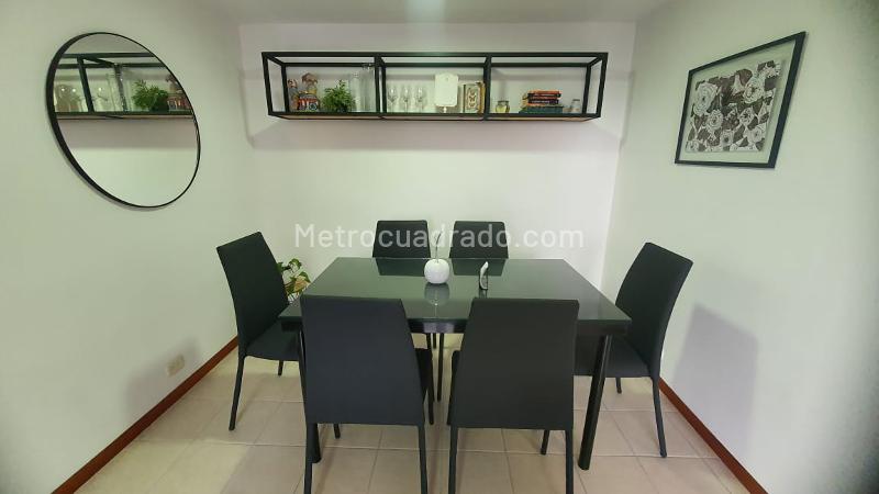 Apartamento Luminoso de 3 Alcobas en La Aguacatala - 6