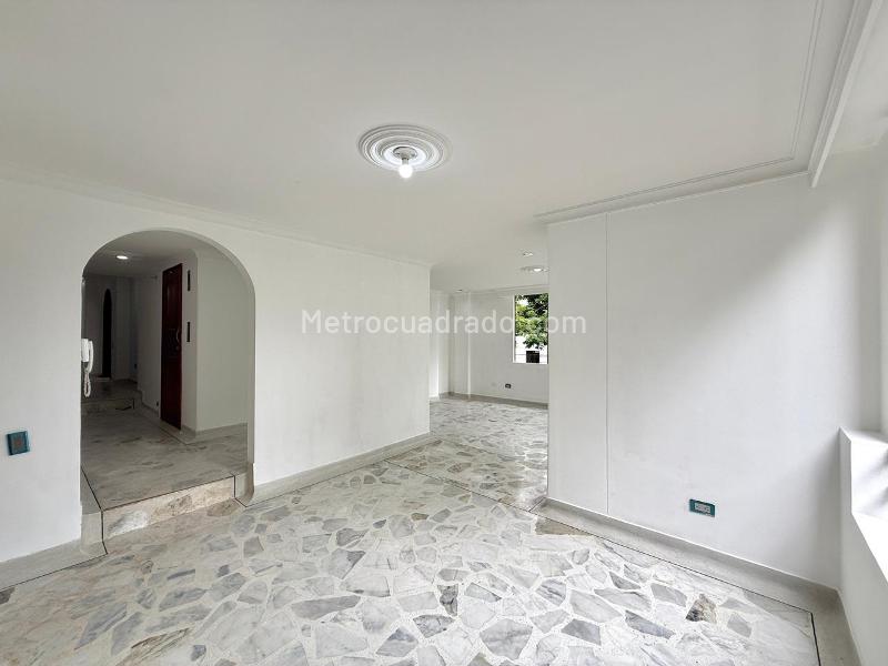 Apartamento en Arriendo, Pinares, Pereira - Widok 5