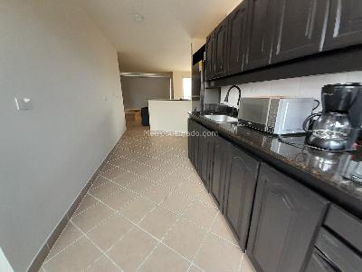 Apartamento en arriendo en Lalinde, Medellín · foto 6 de 16