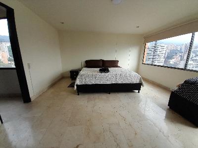 Apartamento en arriendo en Lalinde, Medellín · foto 7 de 16