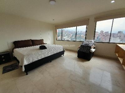 Apartamento en arriendo en Lalinde, Medellín · foto 8 de 16