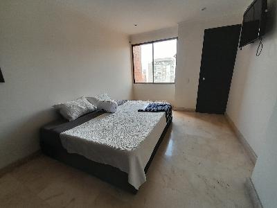 Apartamento en arriendo en Lalinde, Medellín · foto 9 de 16