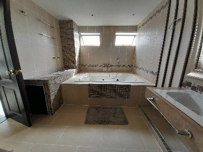 Apartamento en arriendo en Lalinde, Medellín · foto 14 de 16
