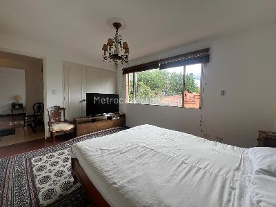 Apartamento en venta en El Poblado, Medellín · foto 2 de 12