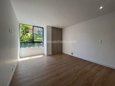 Apartamento de 3 alcobas en arriendo en Loma De Los Parra, Medellín, 171 m² · foto 12 de 13