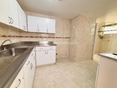 Apartamento de 3 alcobas en venta en Patio Bonito, Medellín, 147 m² · foto 10 de 10