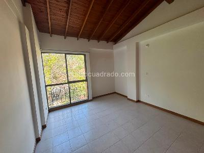 Apartamento de 2 alcobas en arriendo en La Nubia, Medellín, 75 m² · foto 6 de 11