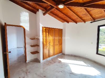 Casa de 3 alcobas en venta en Pueblito Cafetero, Pereira, 805 m² · foto 6 de 20