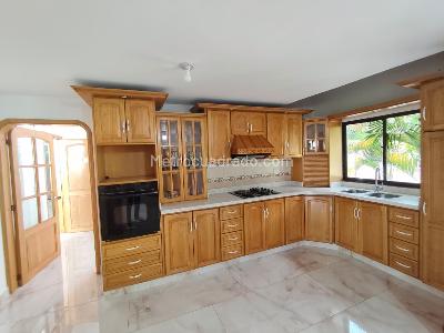 Casa de 3 alcobas en venta en Pueblito Cafetero, Pereira, 805 m² · foto 7 de 20