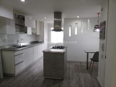 Apartamento de 3 alcobas en venta en Pinares De San Martin, Pereira, 110 m² · foto 3 de 10