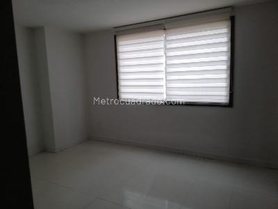 Apartamento de 3 alcobas en venta en Pinares De San Martin, Pereira, 110 m² · foto 7 de 10