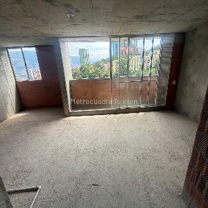 Apartamento de 2 alcobas en venta en Bucaros 1, Bello, 50 m² · foto 2 de 10