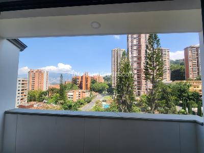 Apartamento de 3 alcobas en arriendo en Castropol, Medellín, 130 m² · foto 13 de 14