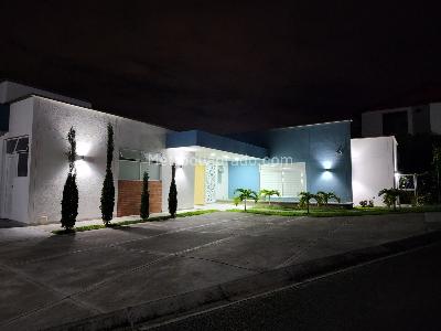 Casa en venta en Condina, Pereira · foto 4 de 19